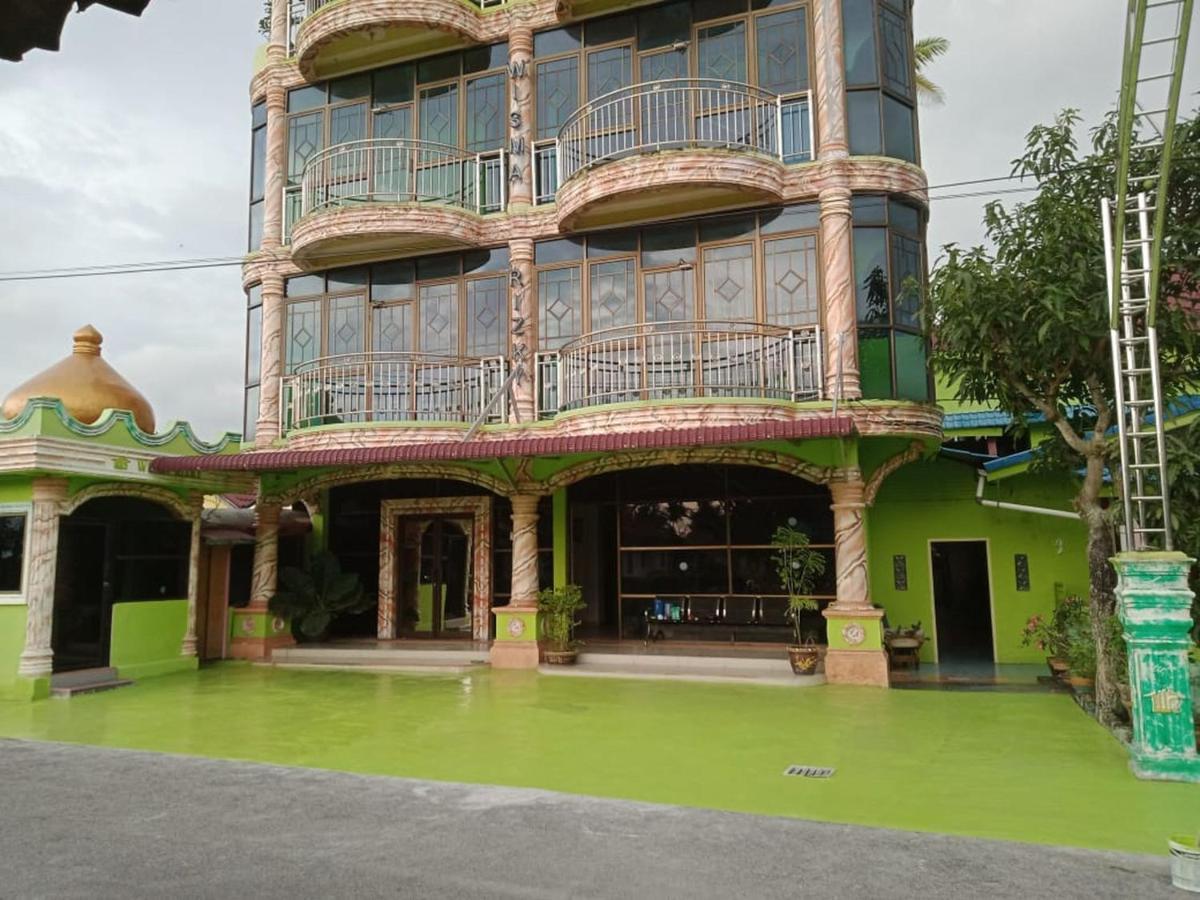 Wisma Rizky Hotel Bengkalis Esterno foto