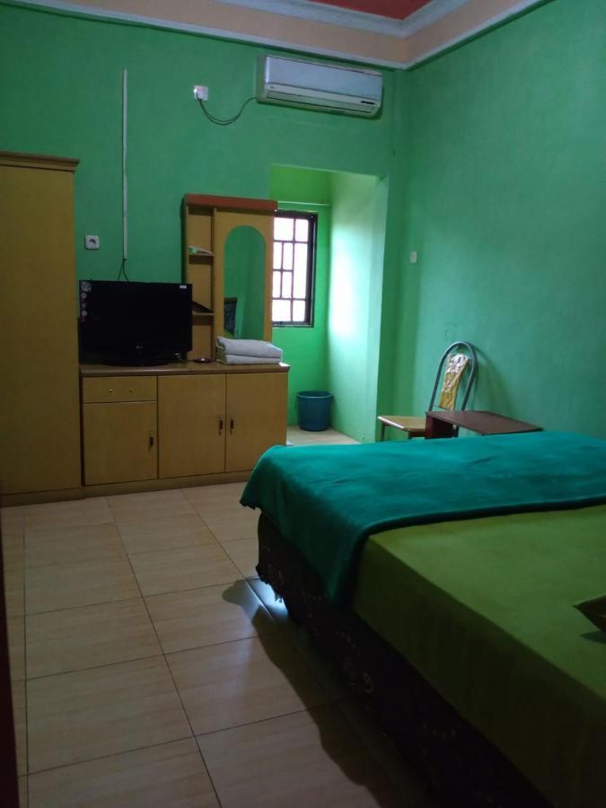 Wisma Rizky Hotel Bengkalis Esterno foto