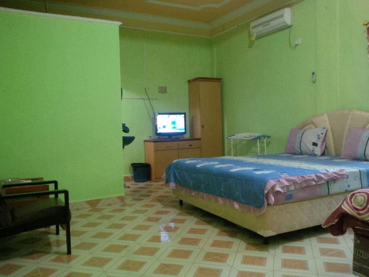 Wisma Rizky Hotel Bengkalis Esterno foto